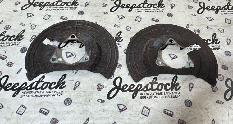  Кожухи тормозных дисков перед Dodge Ram 3 DR