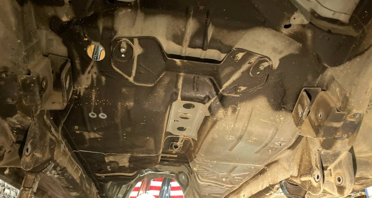  Кузов LHD 96-98 черный Jeep Grand Cherokee ZG-ZJ