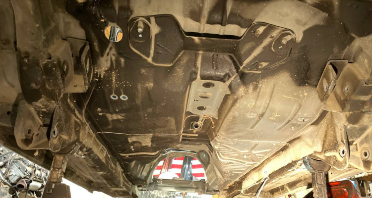  Кузов LHD 96-98 черный Jeep Grand Cherokee ZG-ZJ