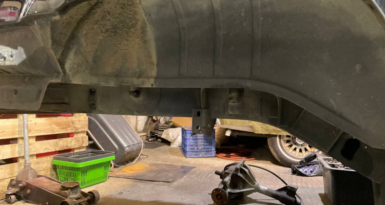  Кузов LHD 96-98 черный Jeep Grand Cherokee ZG-ZJ