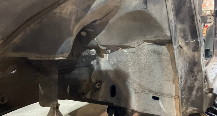  Кузов LHD 96-98 черный Jeep Grand Cherokee ZG-ZJ