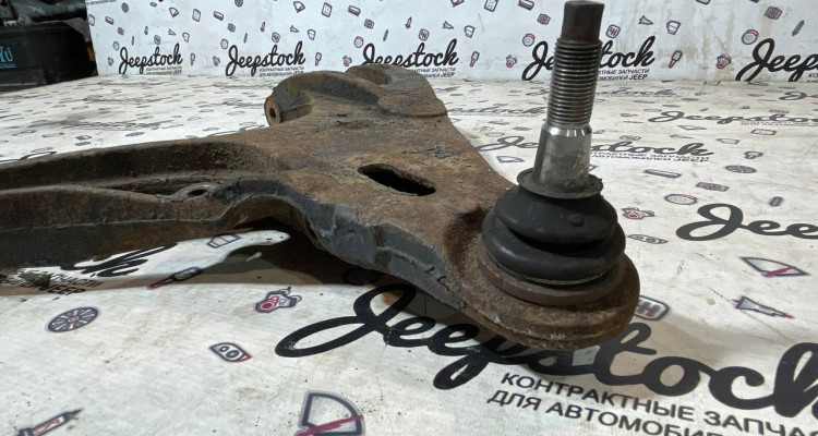  Рычаг передний правый нижний Dodge Ram 3 DR