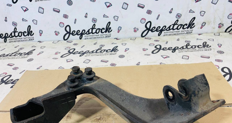  Кронштейн, усилитель переднего моста Dodge Ram 3 DR
