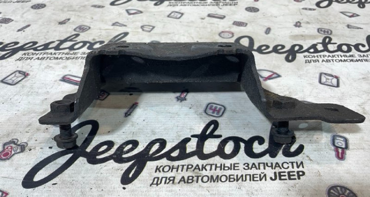  Кронштейн опоры АКПП 46RE Dodge Ram 3 DR