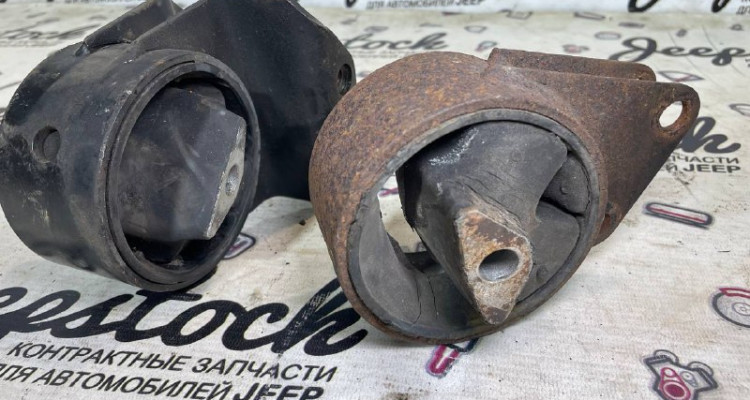  Корпуса опор ДВС 5.2L. LHD Jeep Grand Cherokee ZG-ZJ