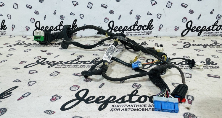  Жгут проводов передней левой двери Dodge Durango DN