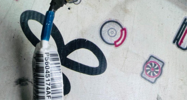  Жгут проводов задней правой двери Dodge Durango DN