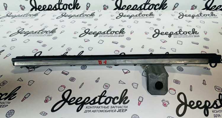  Направляющая стекла передней правой двери Dodge Durango DN