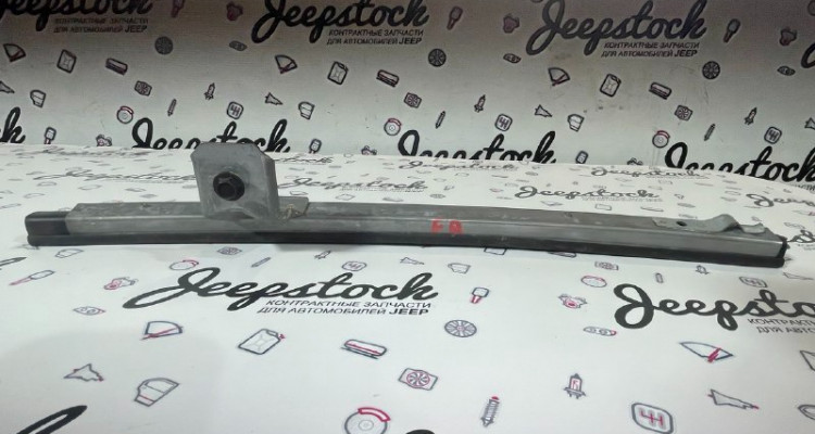  Направляющая стекла передней правой двери Dodge Durango DN