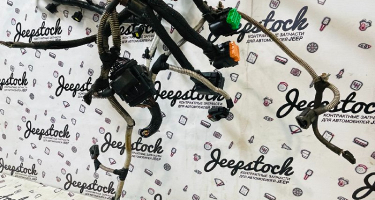  Жгут проводки моторной 5.7L RHD Jeep Grand Cherokee WK2