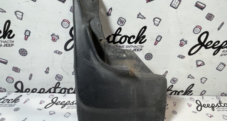  Брызговик передний левый 96-98 Jeep Grand Cherokee ZG-ZJ