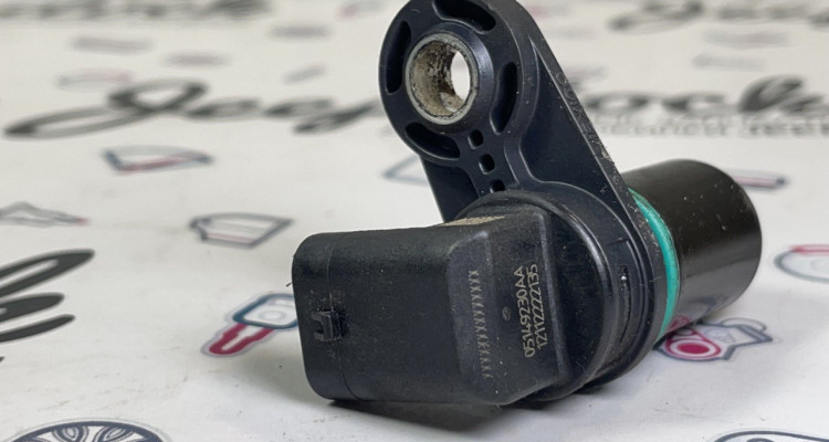  Датчик положения коленвала 5.7L Jeep Grand Cherokee WK2