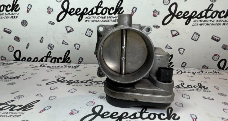  Дроссельная заслонка 5.7L. Jeep Grand Cherokee WK2