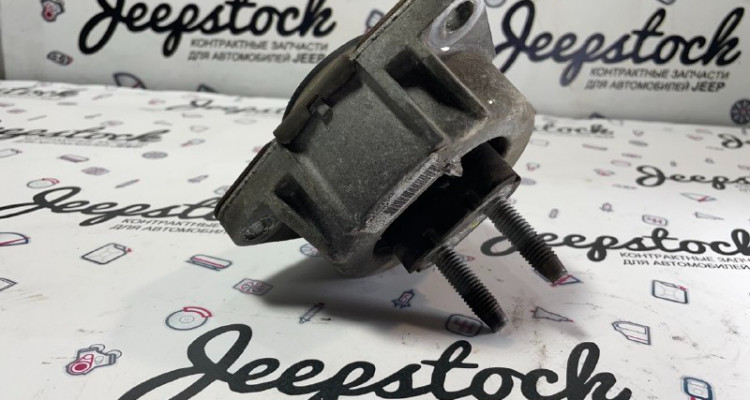  Опора АКПП 65RFE 5.7L. Jeep Grand Cherokee WK2
