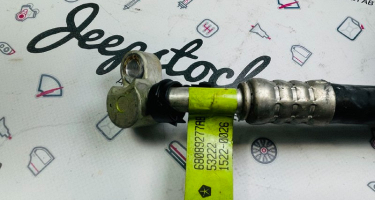  Трубка кондиционера 5.7L дефект (2) Jeep Grand Cherokee WK2