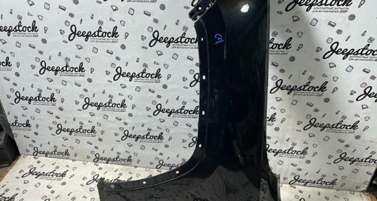  Крыло переднее левое черное Jeep Grand Cherokee WK2