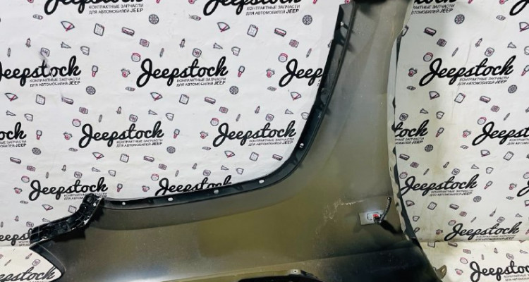  Крыло переднее левое черное Jeep Grand Cherokee WK2