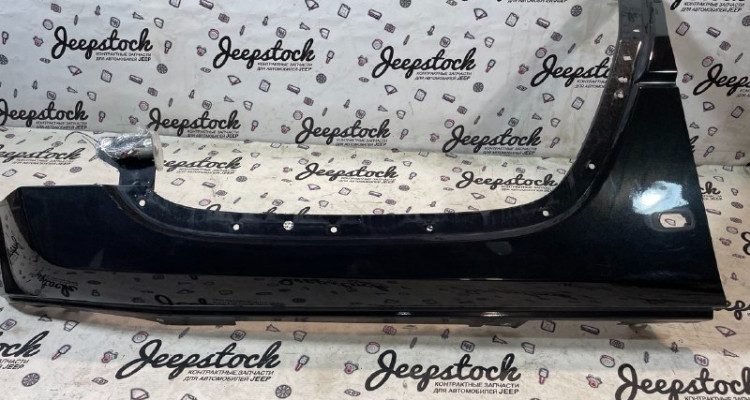  Крыло переднее правое черное Jeep Commander XK-XH