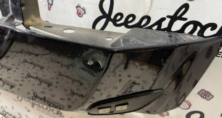  Крыло переднее левое черное Jeep Commander XK-XH