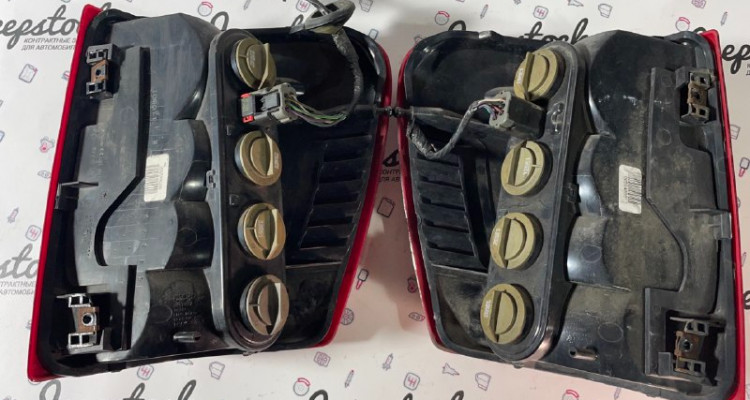  Фонари задние Jeep Grand Cherokee WG-WJ