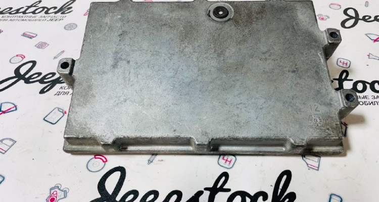  Блок управления ДВС 5.7L Jeep Grand Cherokee WK2