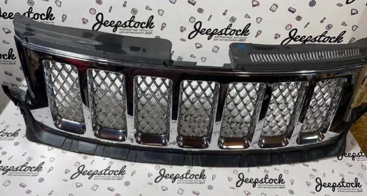  Решетка радиатора Overland Jeep Grand Cherokee WK2