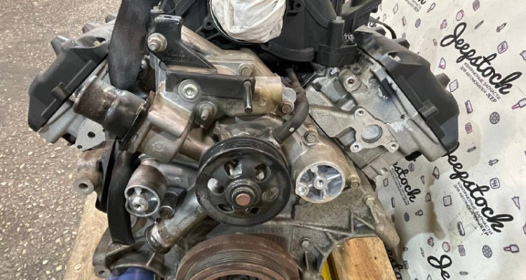  WK2 Двигатель 5.7L. Jeep Grand Cherokee WK2