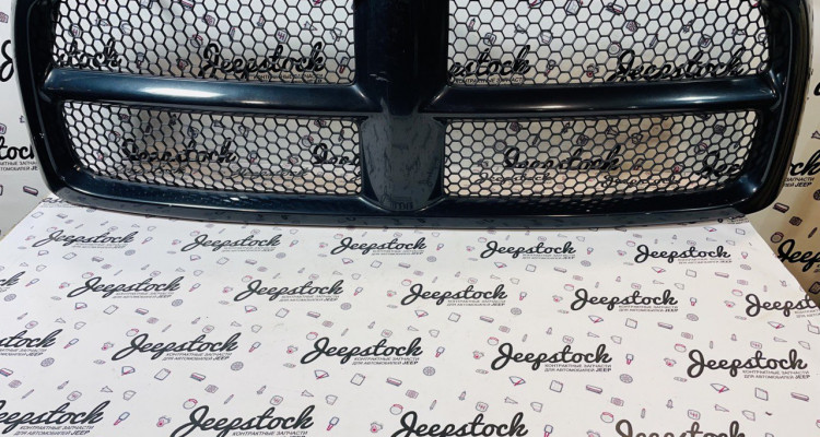  Решетка радиатора Dodge Ram 3 DR