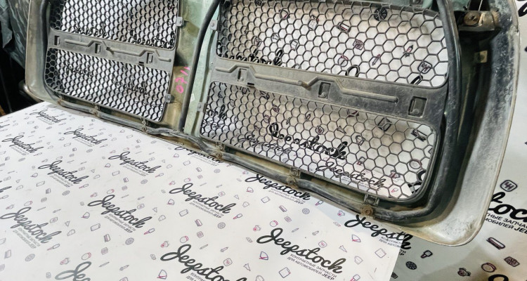  Решетка радиатора Dodge Ram 3 DR