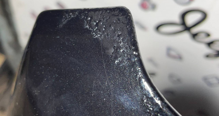  Капот в сборе с утеплителем черный Jeep Commander XK-XH