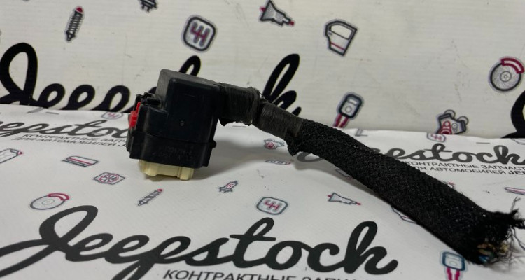 Разъём блока управления двигателем Jeep Grand Cherokee WK2