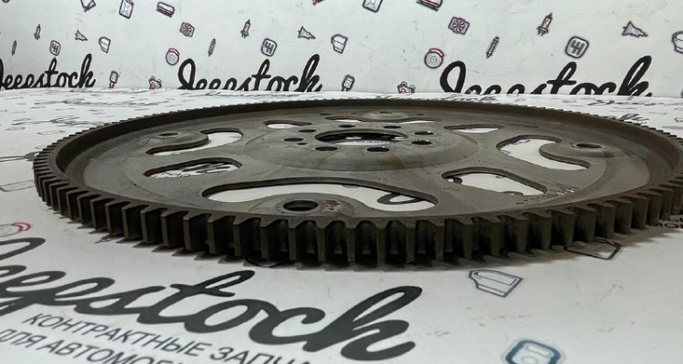  Маховик, драйв плата 5.7L 10-13г Jeep Grand Cherokee WK2