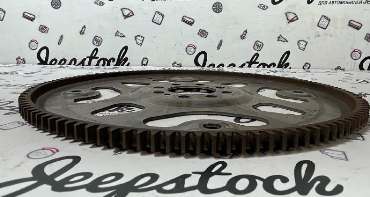  Маховик, драйв плата 5.7L 10-13г Jeep Grand Cherokee WK2