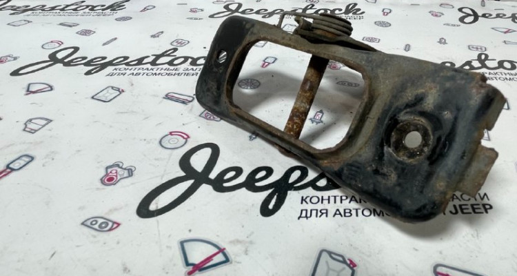  Скоба замка капота Dodge Ram 3 DR