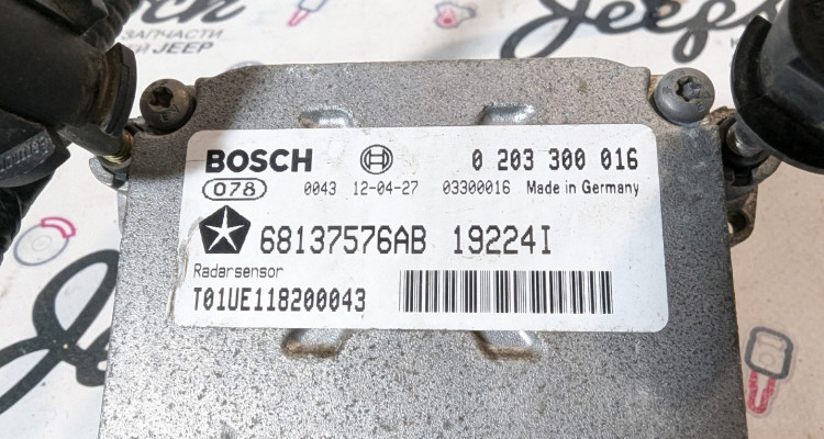  Радар круиз контроля Jeep Grand Cherokee WK2