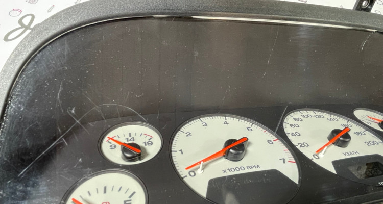  Щиток приборов 01-02г (3) Jeep Grand Cherokee WG-WJ