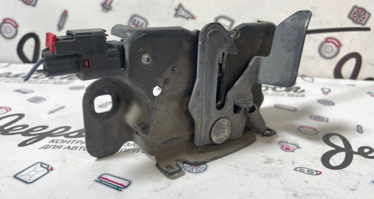  Замок капота с датчиком Jeep Grand Cherokee WK2