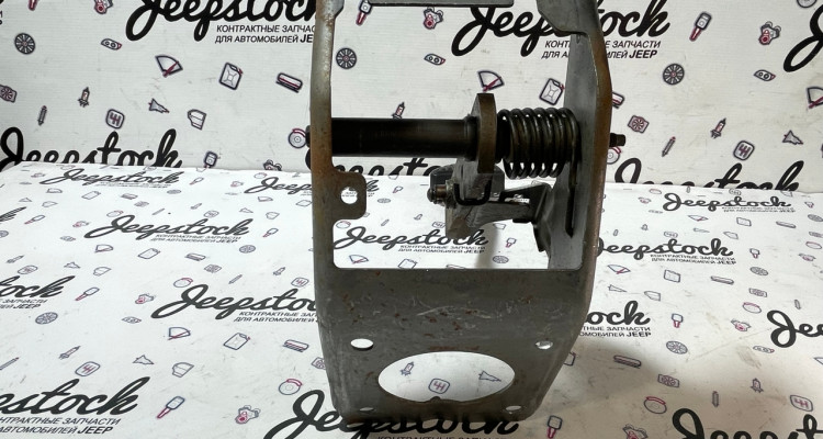  Педаль тормоза Jeep Commander XK-XH