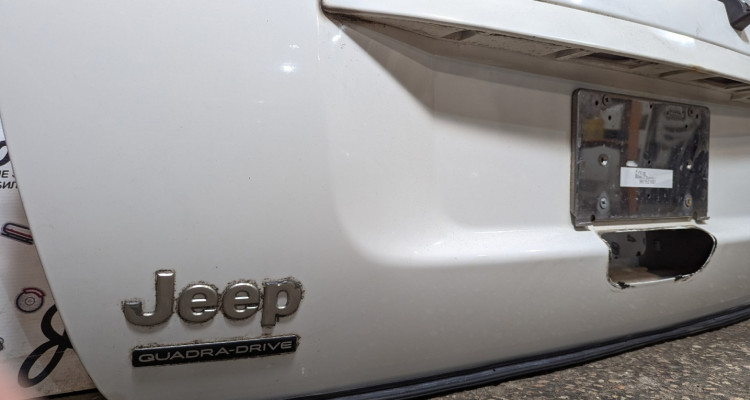  Дверь 5-я (белая) голая 1 Jeep Grand Cherokee WG-WJ