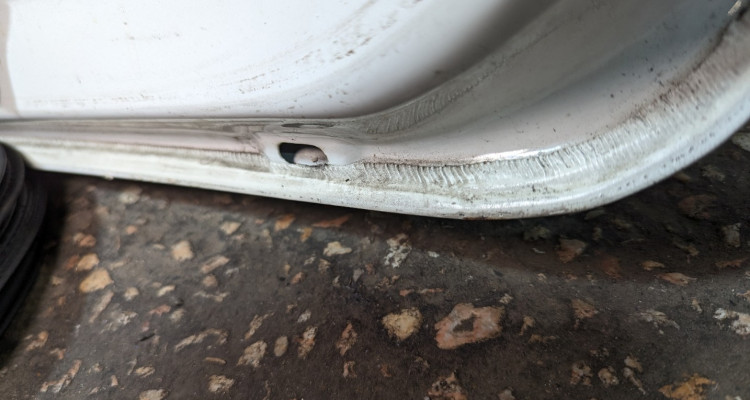  Дверь 5-я (белая) голая 1 Jeep Grand Cherokee WG-WJ