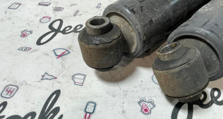  Амортизаторы задние 2шт оригинал (1) Jeep Grand Cherokee WG-WJ