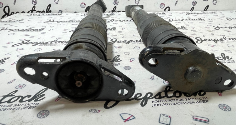  Амортизаторы задние пара Jeep Grand Cherokee WK2