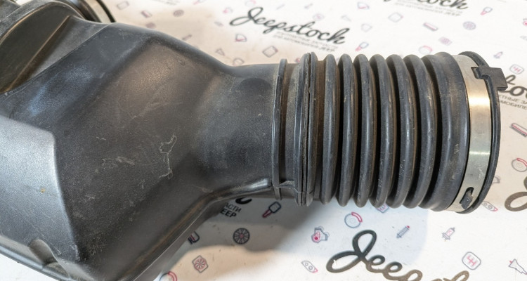  Воздушный ресивер дросселя 5.7 (EZH) Jeep Grand Cherokee WK2