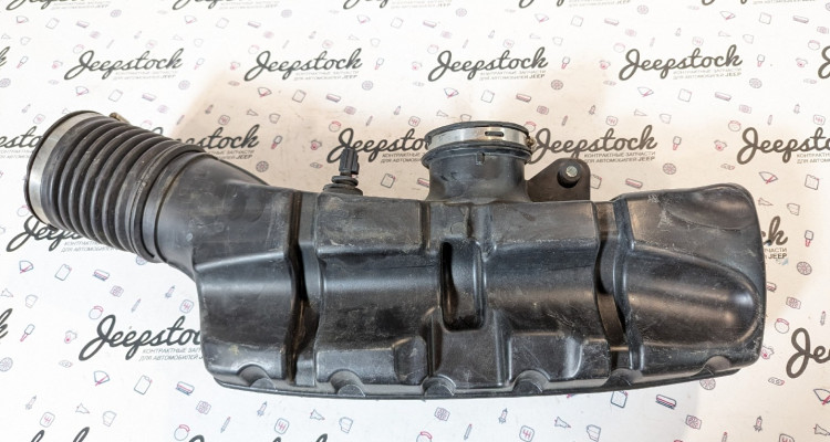  Воздушный ресивер дросселя 5.7 (EZH) Jeep Grand Cherokee WK2