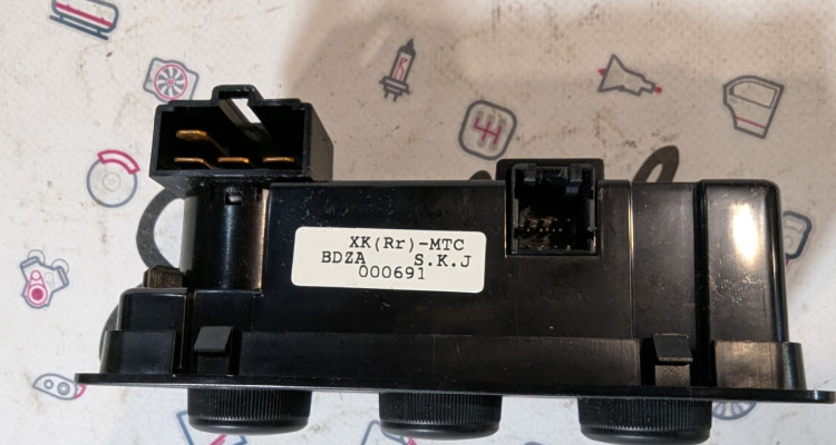  Блок климата заднего ряда Jeep Commander XK