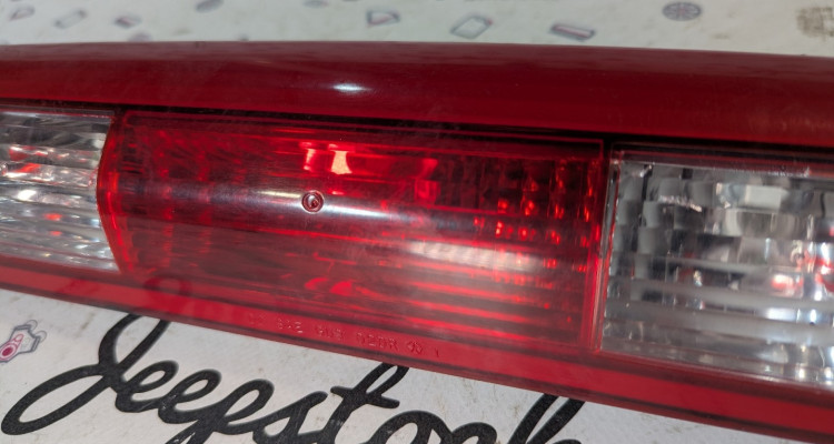  Дополнительный стоп-сигнал верхний Dodge Ram 3 DR
