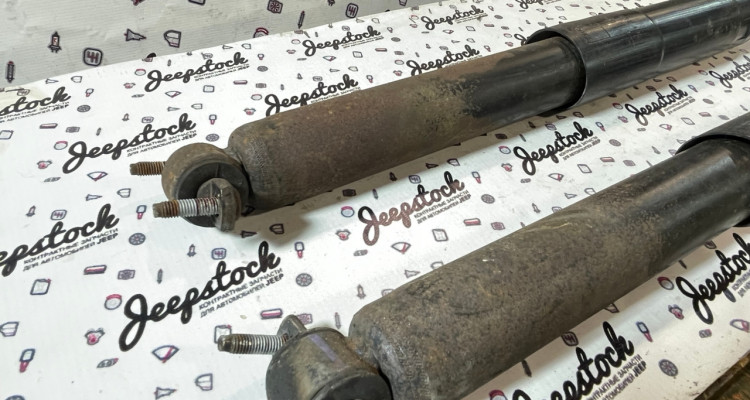  Амортизаторы перед пара 4 Jeep Grand Cherokee WG-WJ