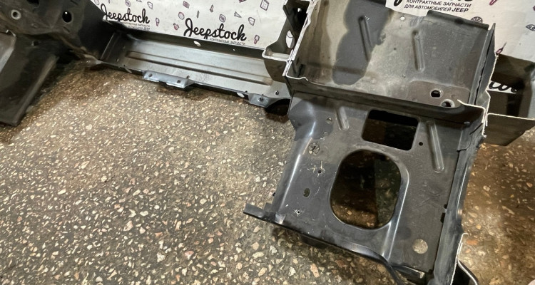  Телевизор морда RHD 1 Jeep Grand Cherokee ZG-ZJ