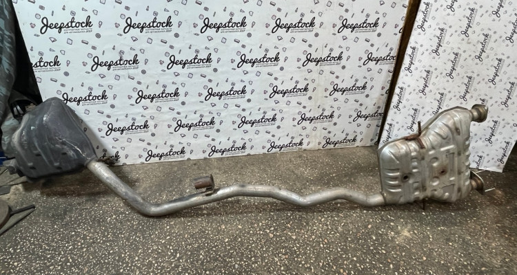  Глушитель в сборе 3.6 L Jeep Grand Cherokee WK2