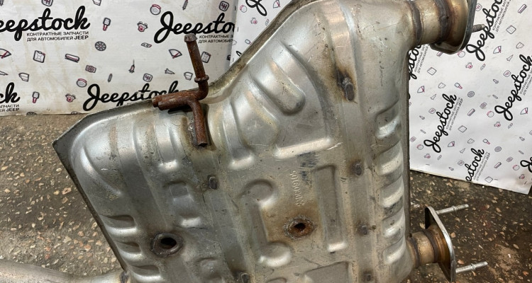  Глушитель в сборе 3.6 L Jeep Grand Cherokee WK2